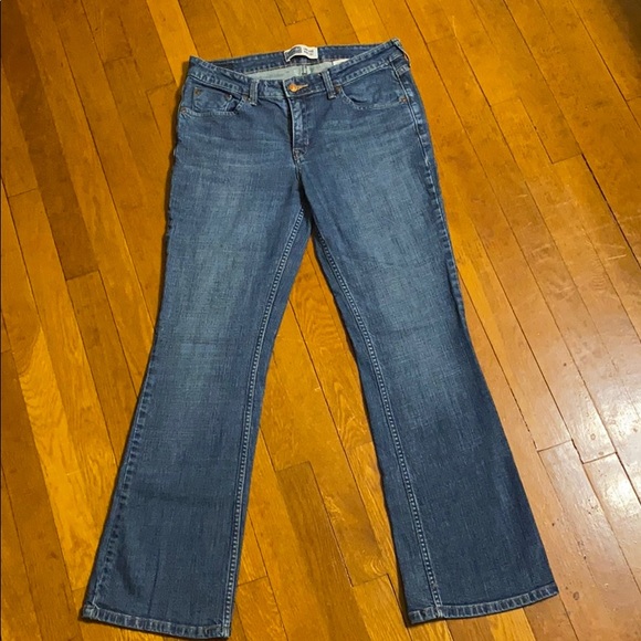 Levi Jeans - Picture 1 of 4